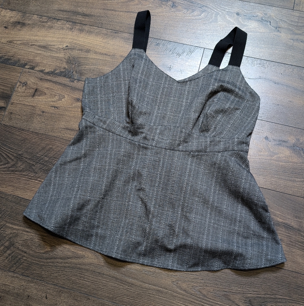 Torrid Black and‎ White Peplum Top Size 1